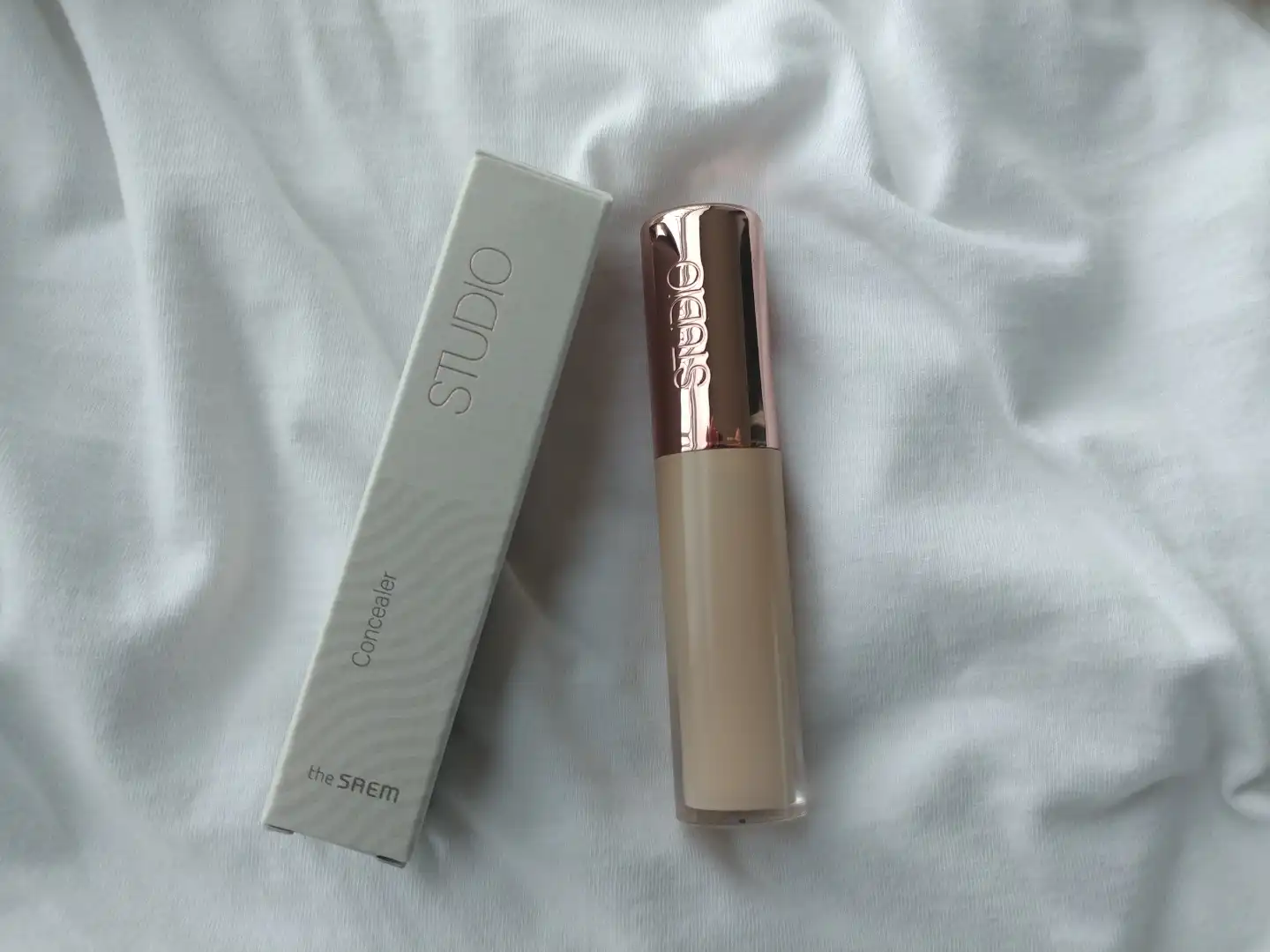 스튜디오 컨실러 [01 클리어 베이지]