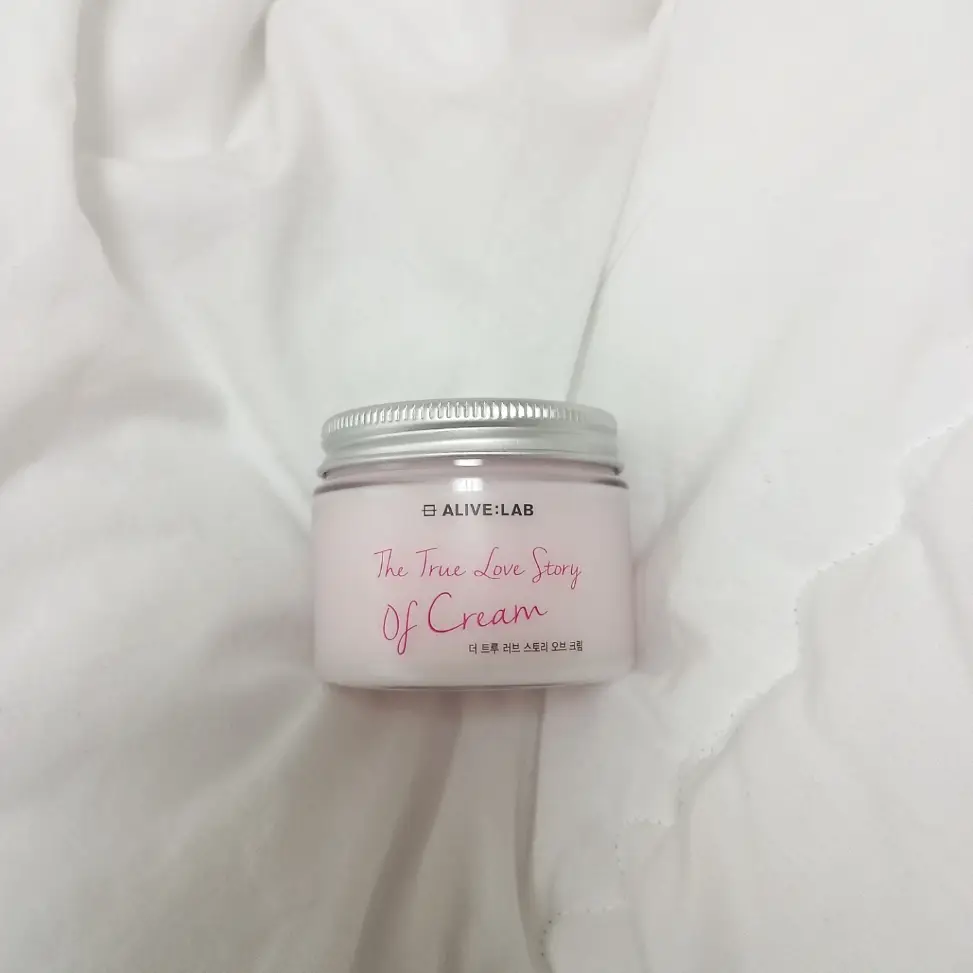 선택된 언니의파우치 리뷰 이미지 - [더 트루 러브 스토리 오브 크림]