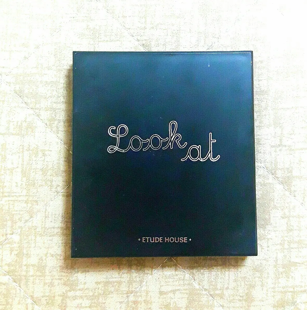 선택된 언니의파우치 리뷰 이미지 - [룩 앳 마이 아이즈 카페 [RD304 여인의 코트]]