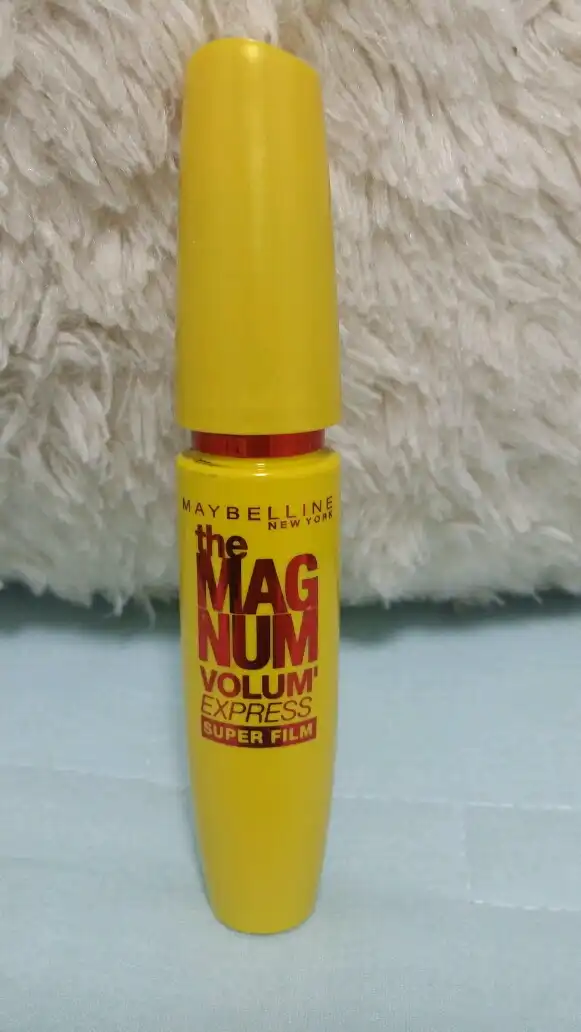 매그넘 볼륨 익스프레스 슈퍼필름 마스카라