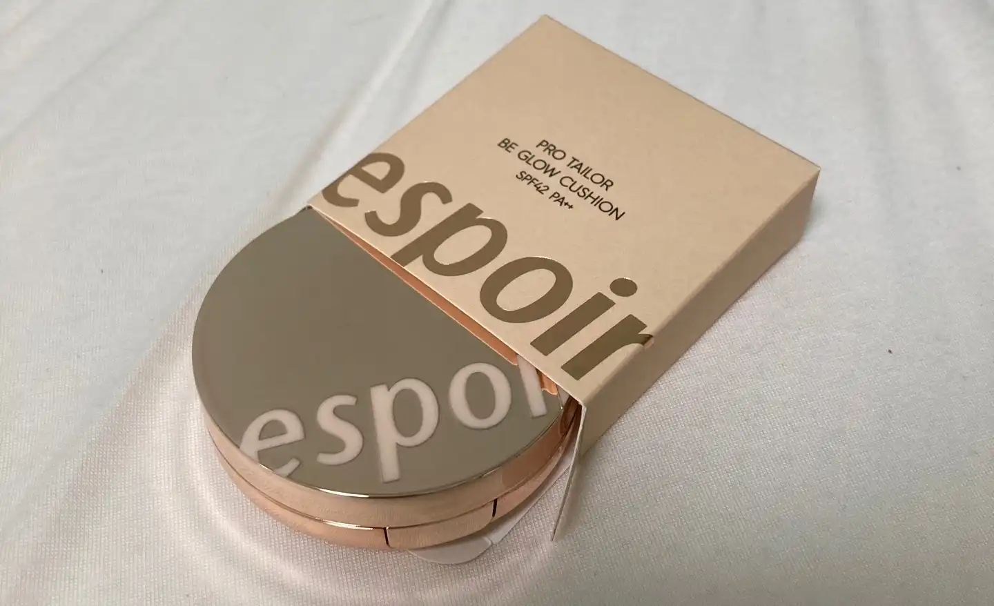 프로 테일러 비 글로우 쿠션 [아이보리]