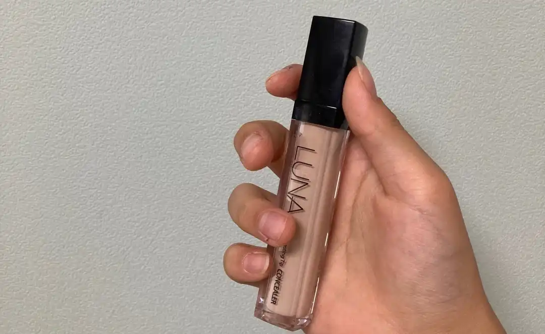 롱래스팅 팁 컨실러 [01호 라이트 베이지]