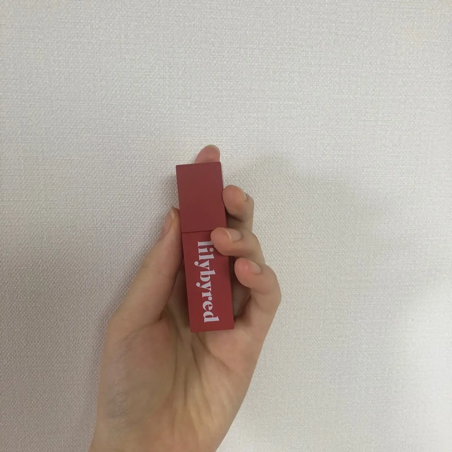 선택된 언니의파우치 리뷰 이미지 - [로맨틱 라이어 무스틴트 [05 무화과 퓨레인 척]]