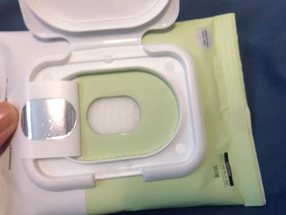 언니의파우치 리뷰 이미지 6 - [유스 아이 클렌징 워터패드]