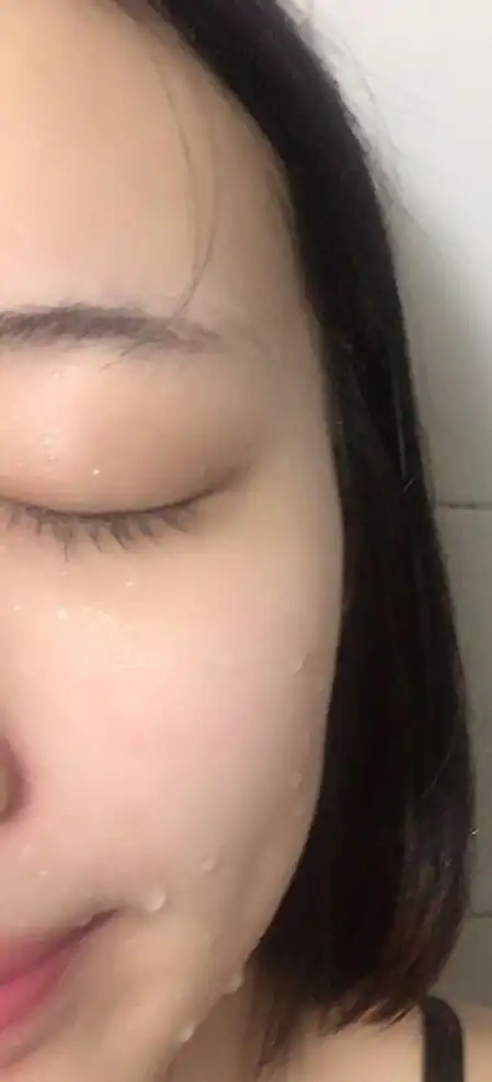 언니의파우치 리뷰 이미지 8 - [셀럽 마이크로 폼 클렌저]