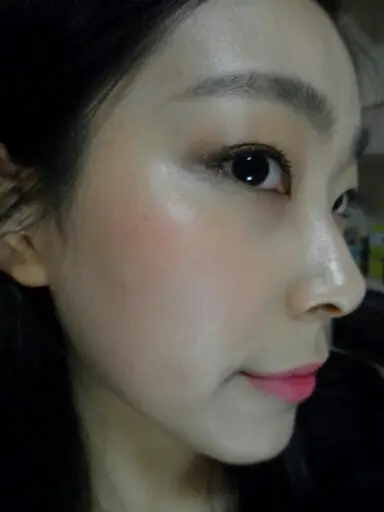 선택된 언니의파우치 리뷰 이미지 - [잇 래디언트 CC 쿠션 SPF35/PA++ (BP15)]