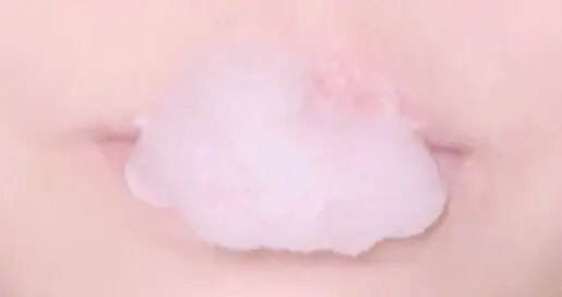선택된 언니의파우치 리뷰 이미지 - [언파 부비부비 버블 립 스크럽 (10ml)]