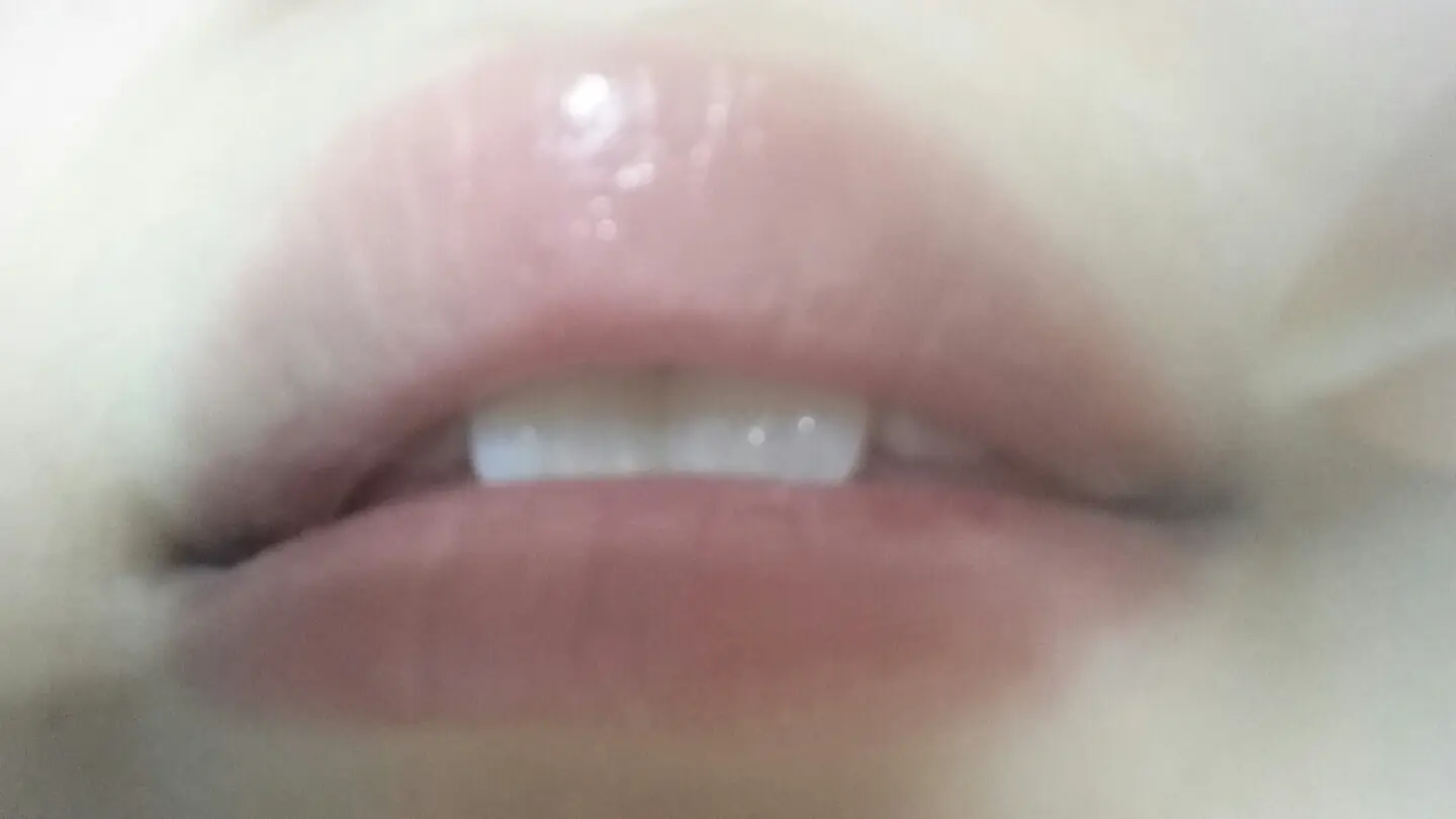 선택된 언니의파우치 리뷰 이미지 - [이니스프리 유채꿀 립 밤 - 각질케어]