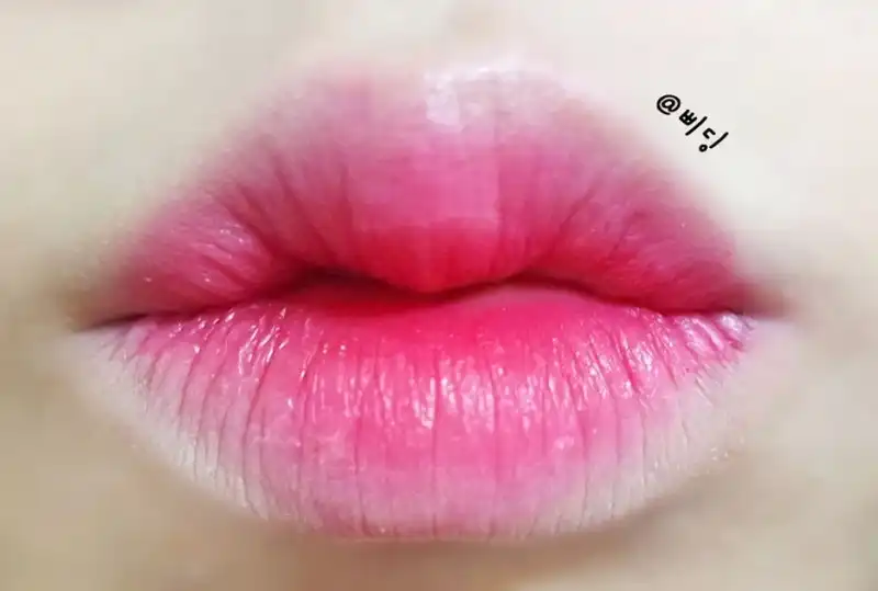 라스트 립스틱2 [10호 독보적]