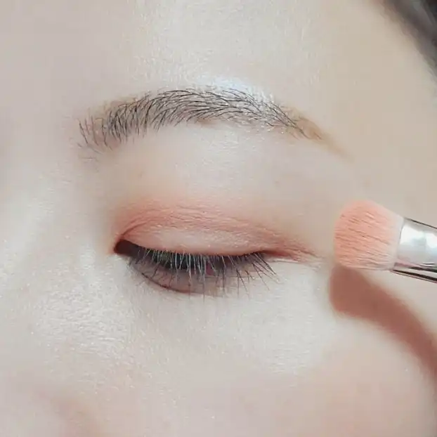 언니의파우치 리뷰 이미지 4 - [페인팅 모노 섀도우 [04 쉘 베이지]]