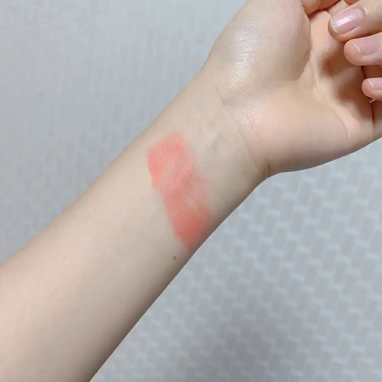 언니의파우치 리뷰 이미지 4 - [앙큼 라이어 코팅 틴트 [01 수줍은복숭아인척]]