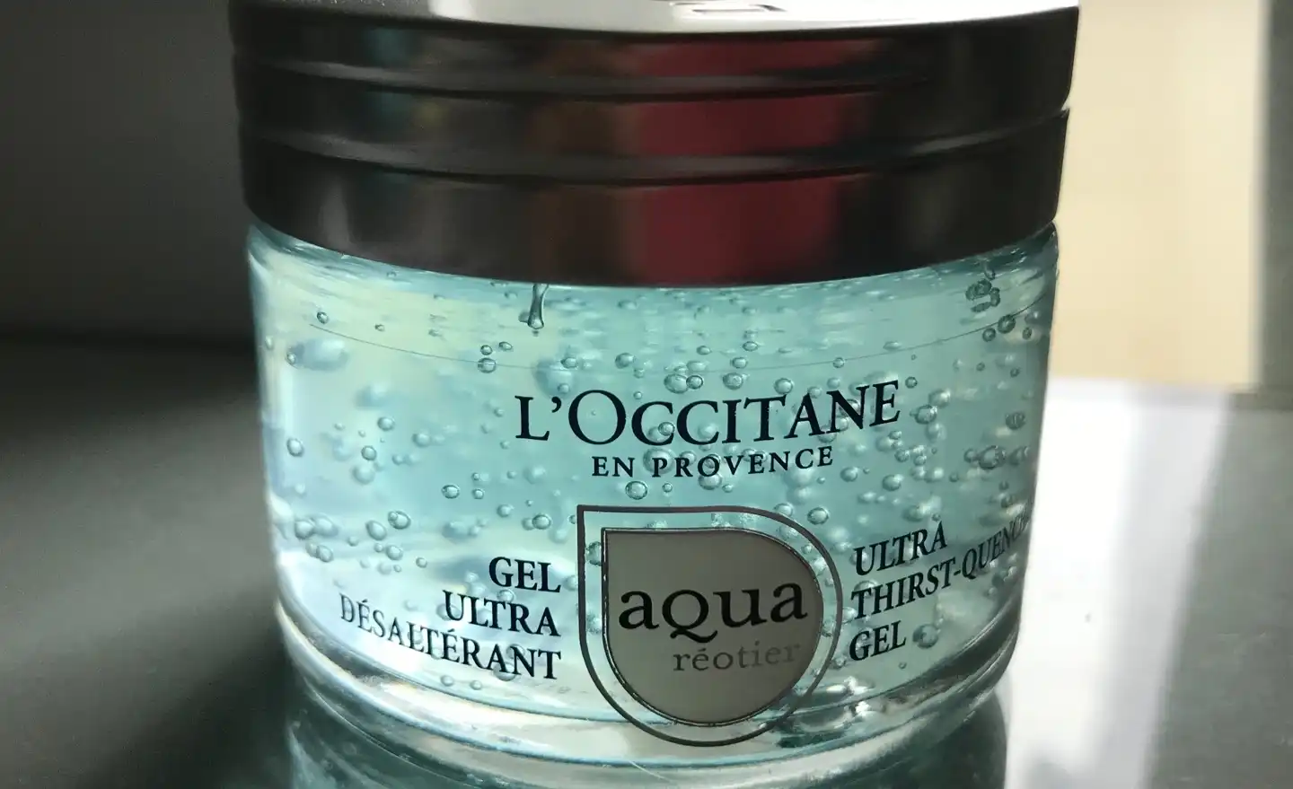 아쿠아 레오티에 울트라 서스트 퀀치 젤