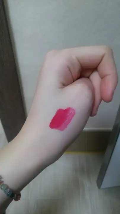 언니의파우치 리뷰 이미지 5 - [슈가 글로우 틴트 [001 딸기스윗]]