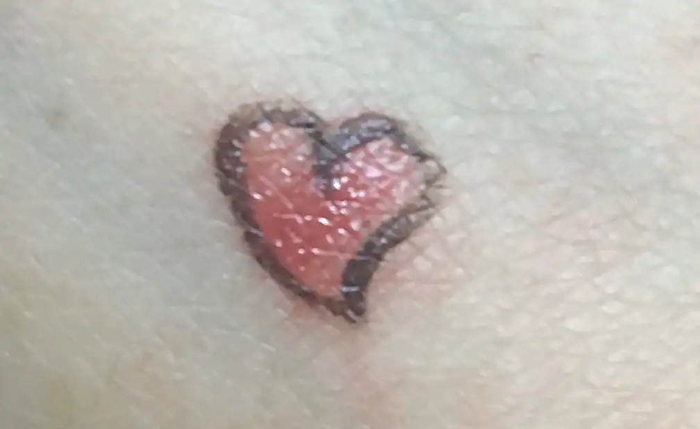 커버 피팅 타투 파운데이션 [2 뉴트럴 베이지]