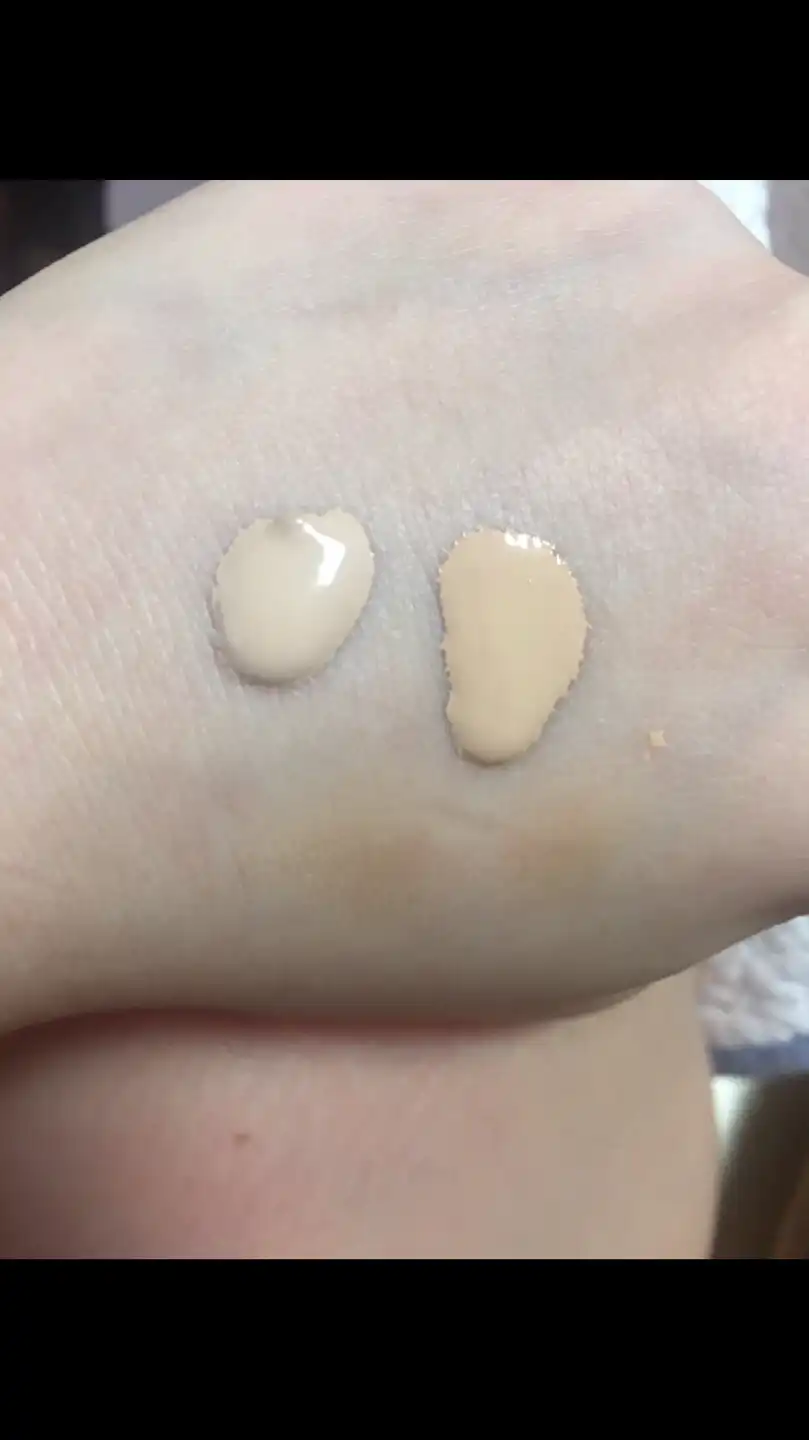 언니의파우치 리뷰 이미지 4 - [디올스킨 누드 내추럴 글로우 래디언트 파운데이션 [010 아이보리]]