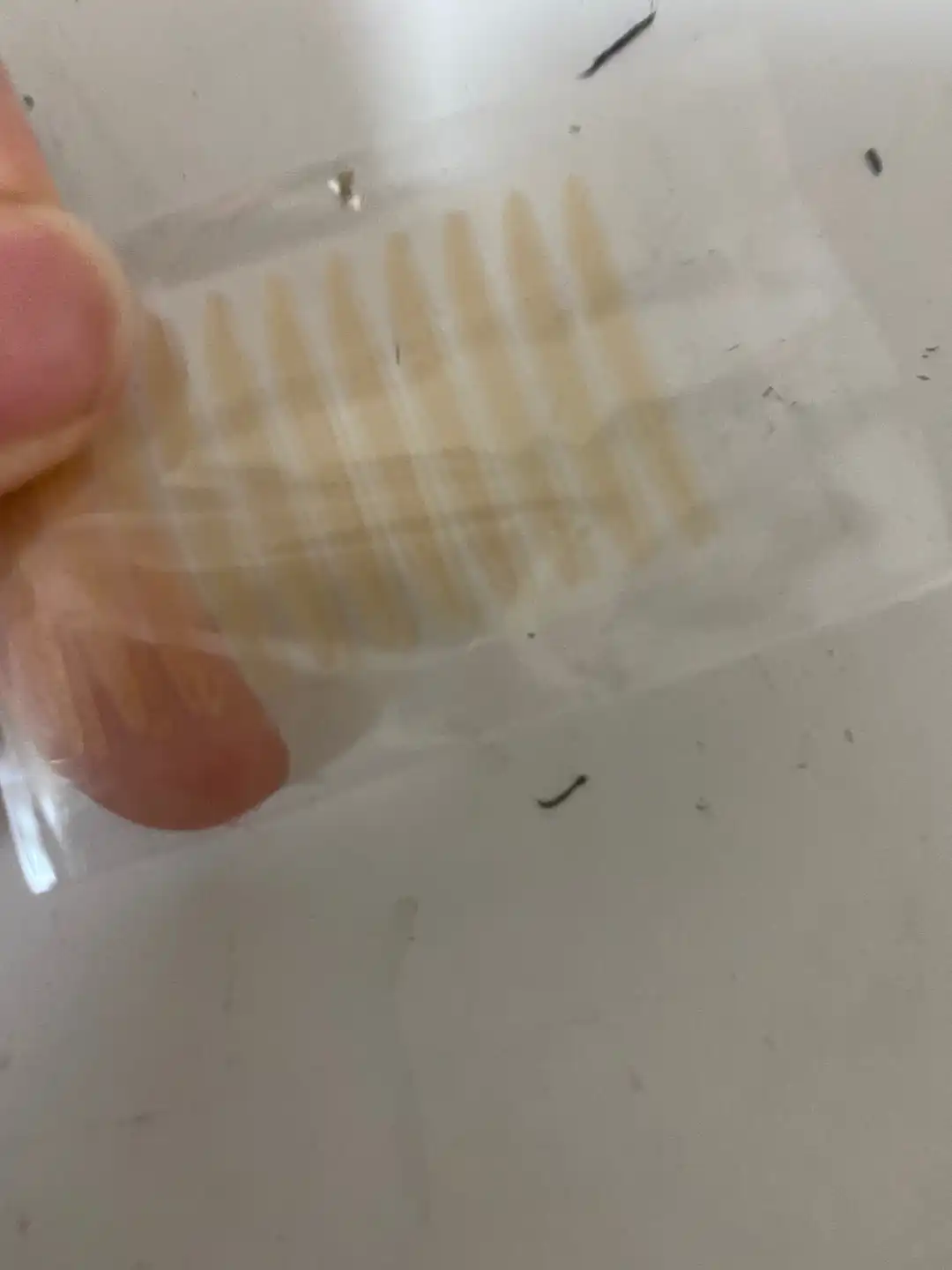 언니의파우치 리뷰 이미지 - [슬림형 누드쌍꺼풀테이프]