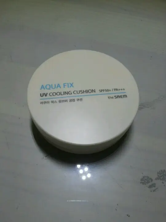 선택된 언니의파우치 리뷰 이미지 - [아쿠아 픽스 유브이 쿨링 쿠션 SPF50+ PA+++ 01 아쿠아 베이지]
