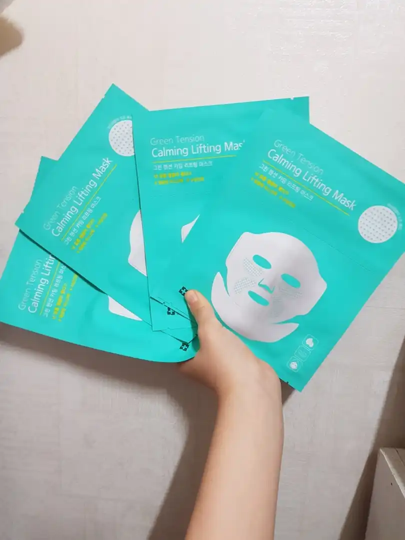 언니의파우치 리뷰 이미지 3 - [SNP 그린 텐션 카밍 리프팅 마스크]