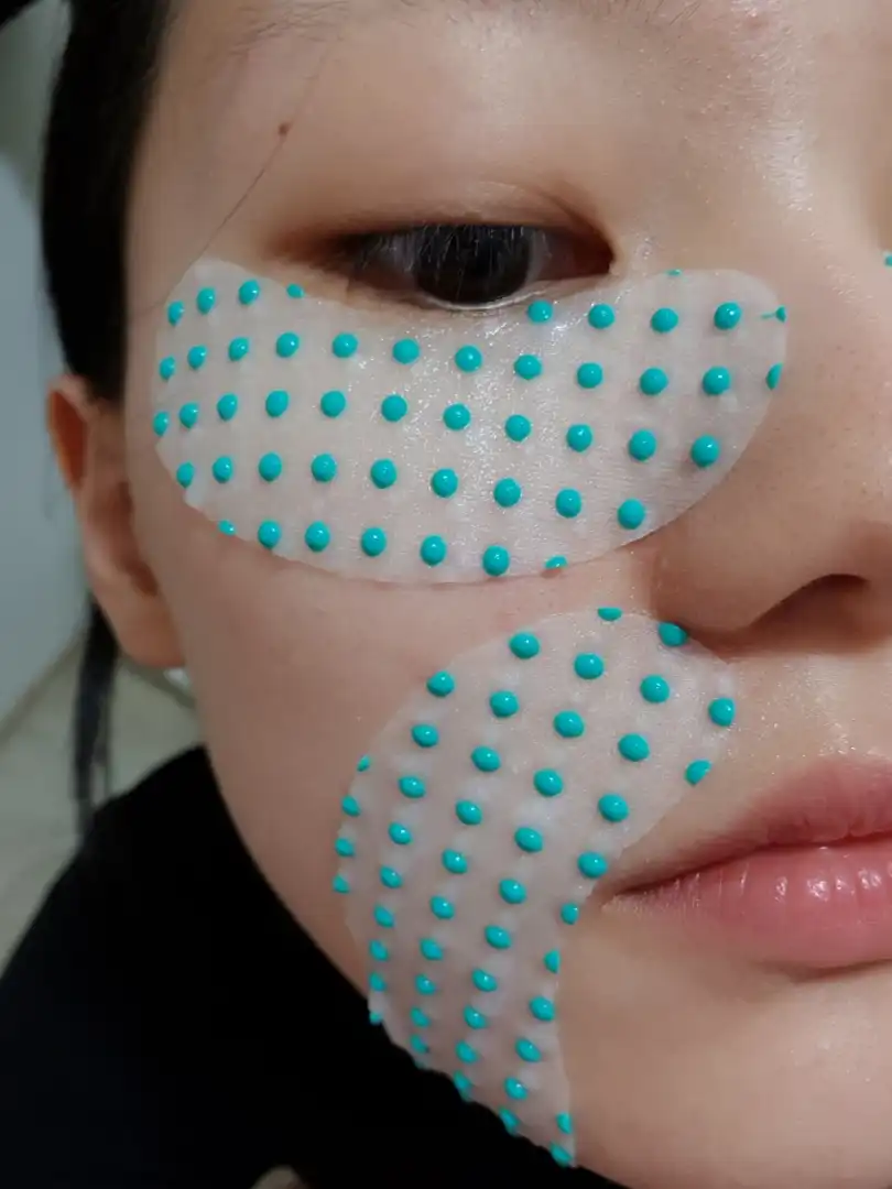 언니의파우치 리뷰 이미지 4 - [SNP 그린 텐션 카밍 리프팅 마스크]