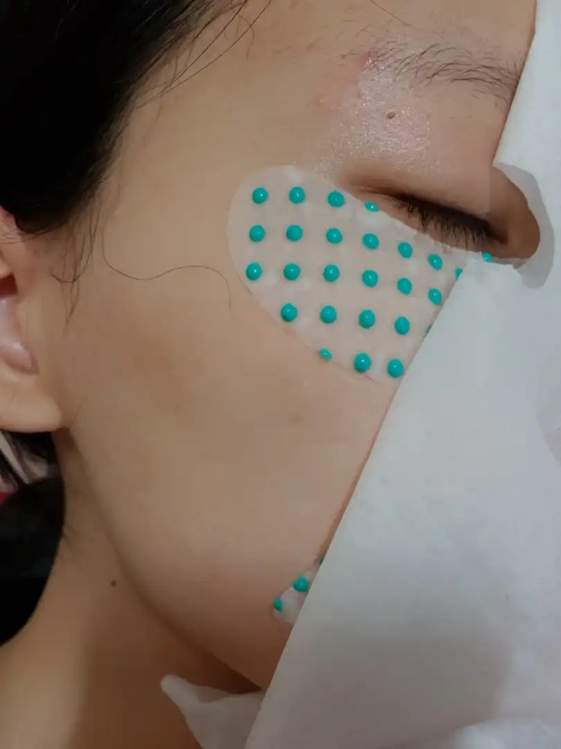 언니의파우치 리뷰 이미지 5 - [SNP 그린 텐션 카밍 리프팅 마스크]