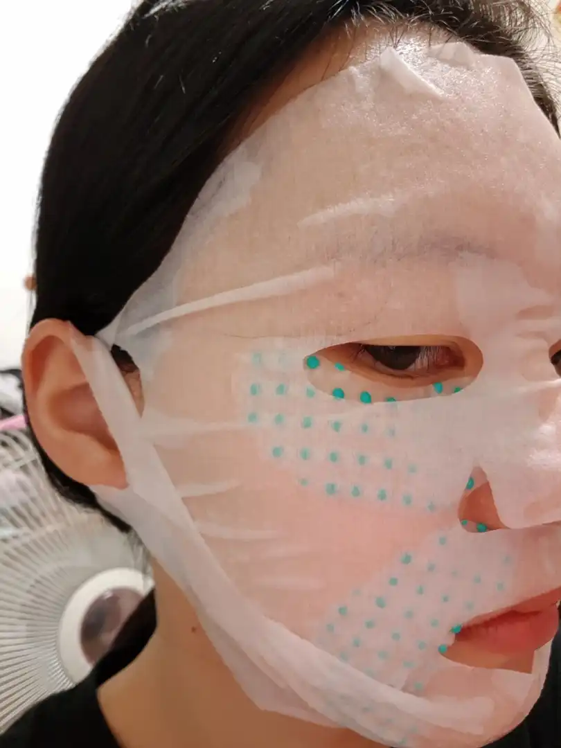 언니의파우치 리뷰 이미지 6 - [SNP 그린 텐션 카밍 리프팅 마스크]