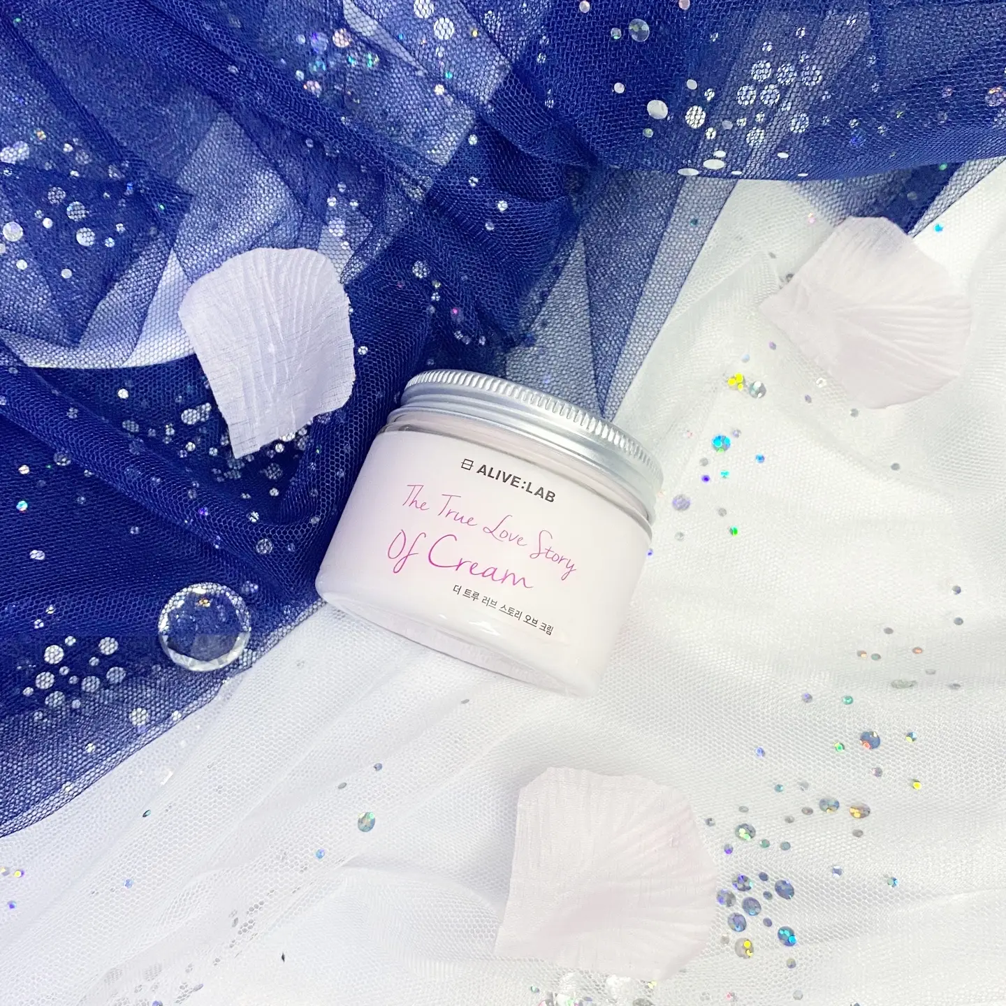 선택된 언니의파우치 리뷰 이미지 - [더 트루 러브 스토리 오브 크림]