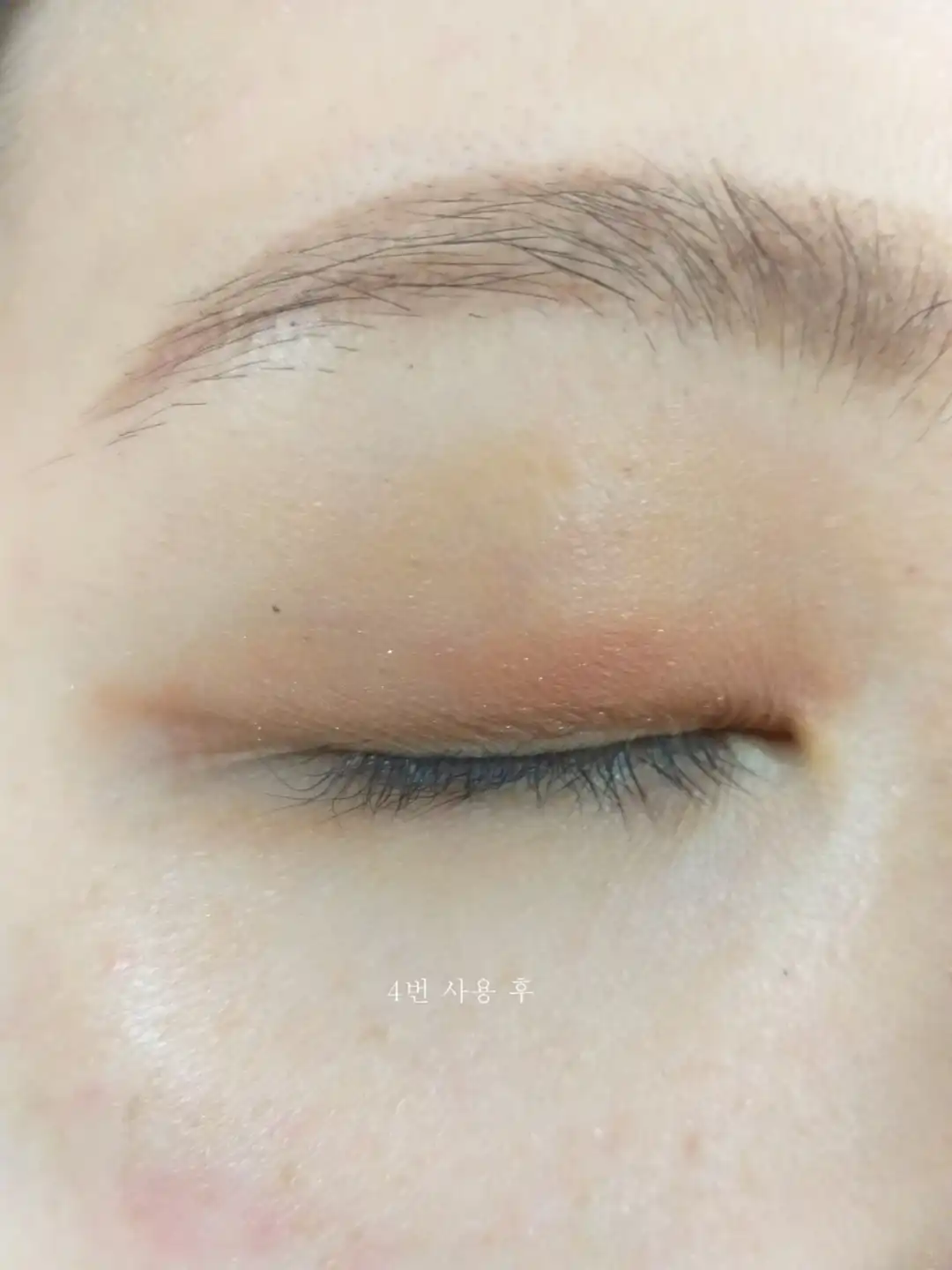 언니의파우치 리뷰 이미지 8 - [아이즈온 문라이트 섀도우 팔레트 [03 스파클오렌지]]