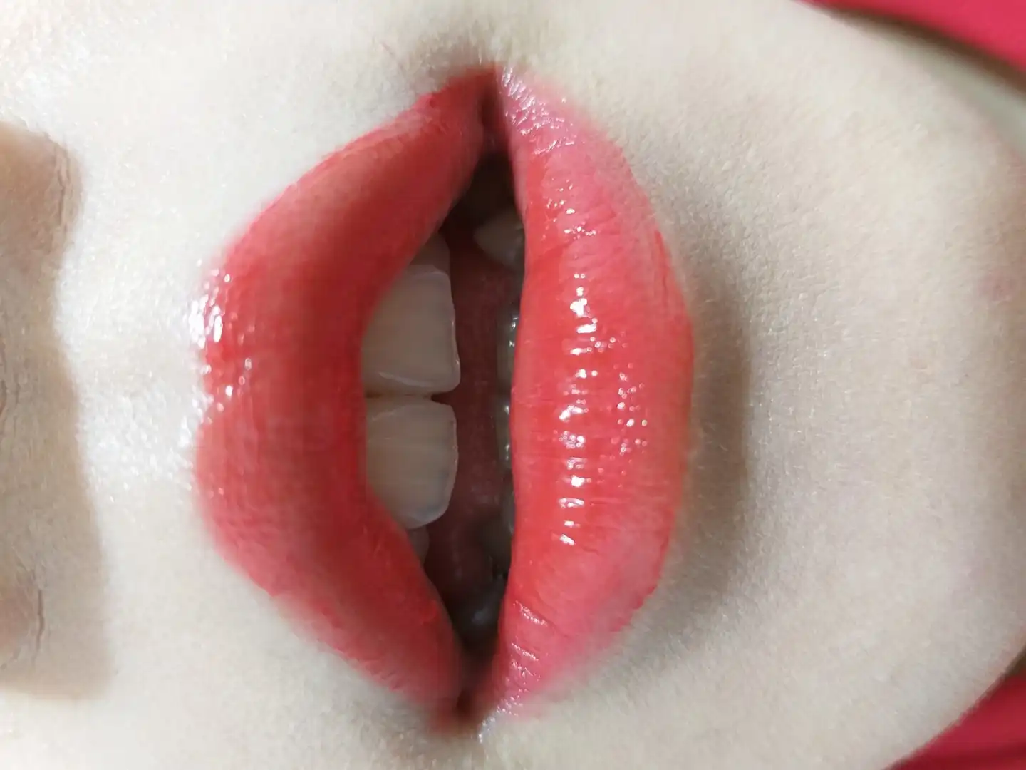 언니의파우치 리뷰 이미지 13 - [글램 컬러핏 립틴트 [04 쥬시코랄]]