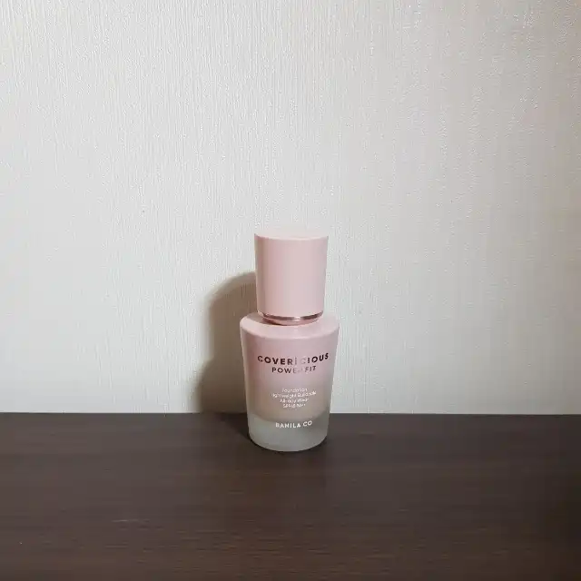 언니의파우치 리뷰 이미지 3 - [커버리셔스 파워 핏 파운데이션 [23 피넛]]