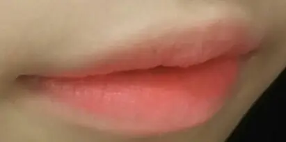 선택된 언니의파우치 리뷰 이미지 - [크리미 틴트 립무스 (3호 향긋한 프레시 코랄)]