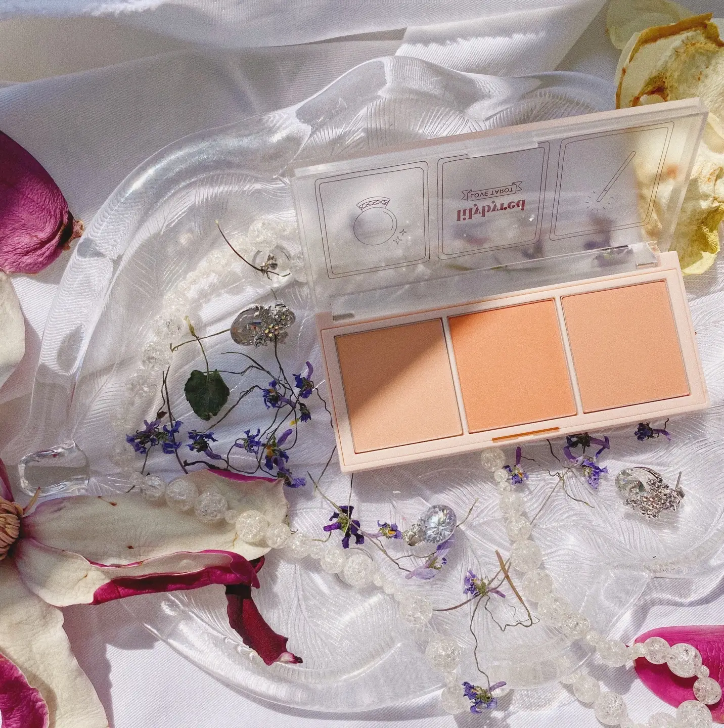 선택된 언니의파우치 리뷰 이미지 - [러브 타로 블러셔 팔레트 [02 위시 유 쿨]]