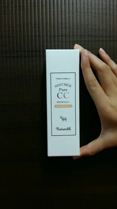 선택된 언니의파우치 리뷰 이미지 - [내추럴스 산양유 맑은 씨씨크림 SPF30 PA++ (퓨어밀크)]