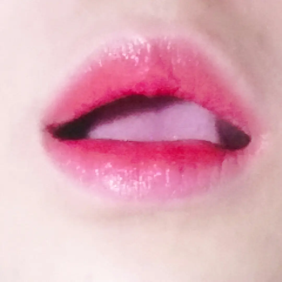 선택된 언니의파우치 리뷰 이미지 - [비타컬러 립라커(글로우 립)RD01 글로우 레드]