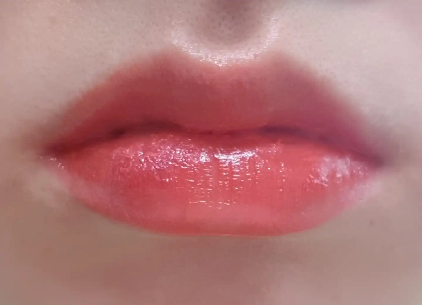 언니의파우치 리뷰 이미지 8 - [베리 딜리셔스 컬러 인 리퀴드 립스 [OR210 웨딩 뷰티풀 플라워]]