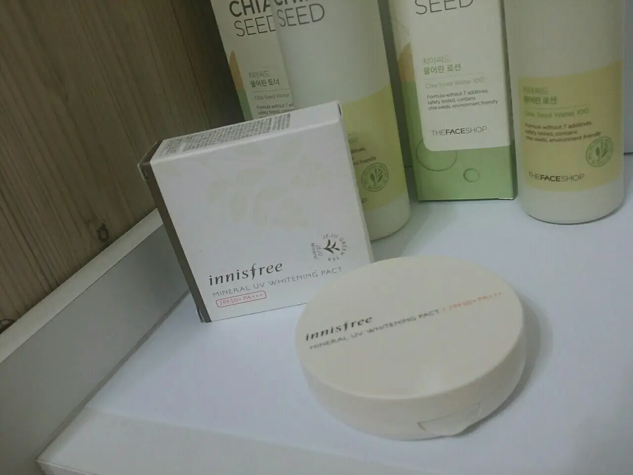 선택된 언니의파우치 리뷰 이미지 - [미네랄 UV 화이트닝 팩트 SPF50+ PA+++]
