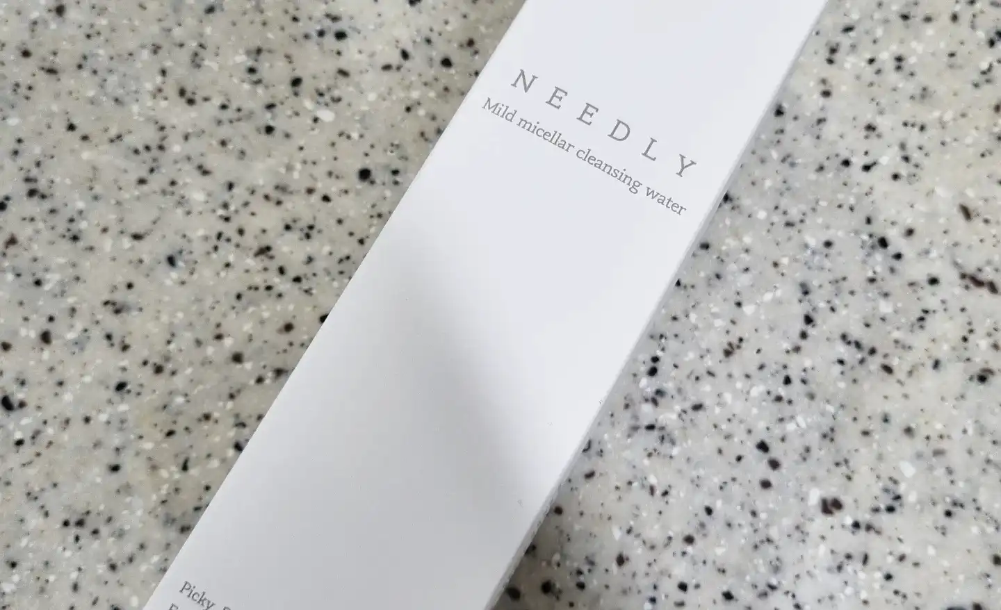 마일드 미셀라 클렌징 워터