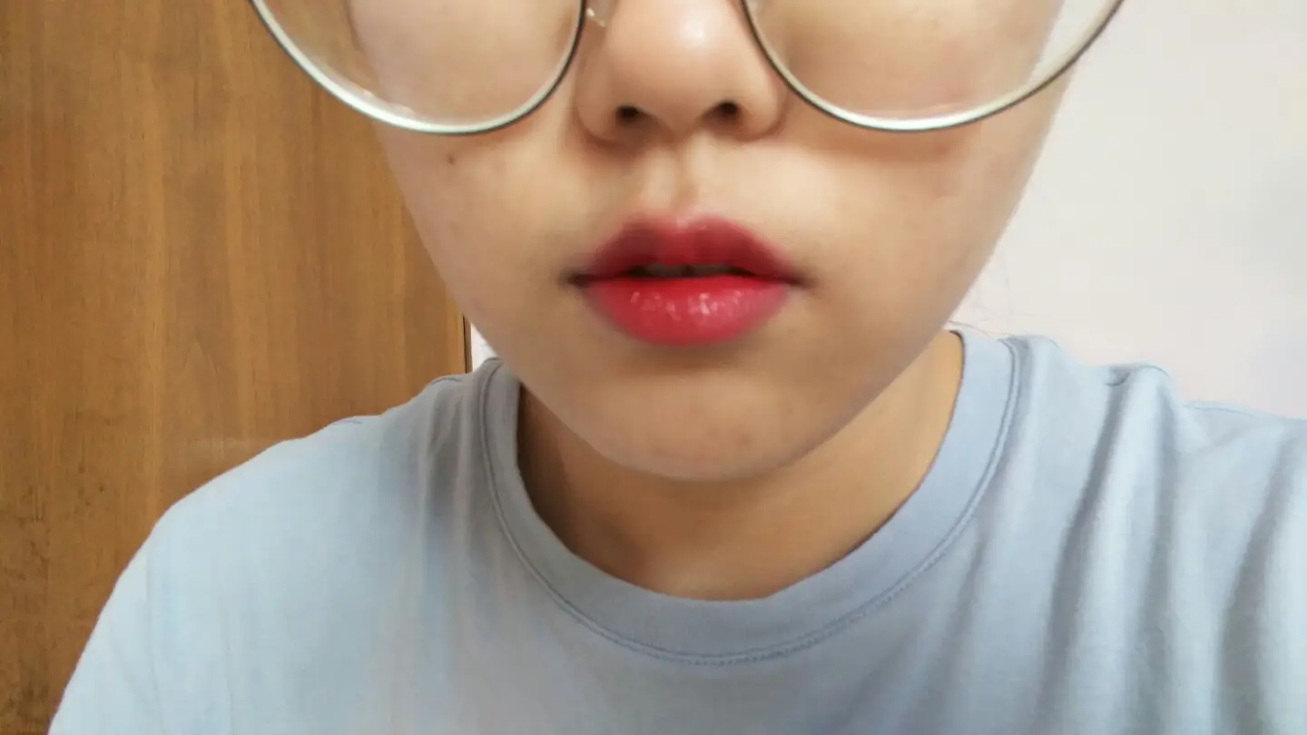 선택된 언니의파우치 리뷰 이미지 - [하이라이트 립 틴트 [8호 레드 인터미션]]