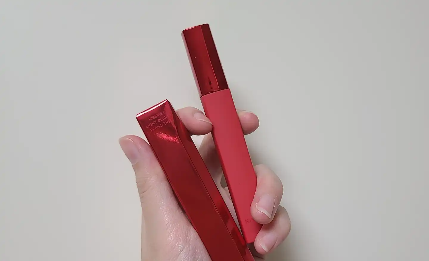 키스미 아이 라이트 블러리 픽싱 틴트 [05 릿치 레드]