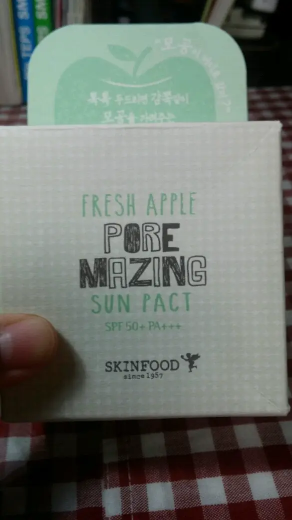 선택된 언니의파우치 리뷰 이미지 - [풋사과 포어메이징 선 팩트 SPF50+ PA+++2호 내추럴 베이지]