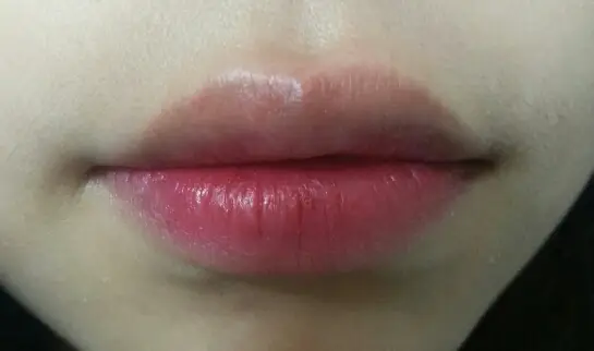 선택된 언니의파우치 리뷰 이미지 - [크리미 틴트 립스틱 [17호 붉은 석양 레드]]