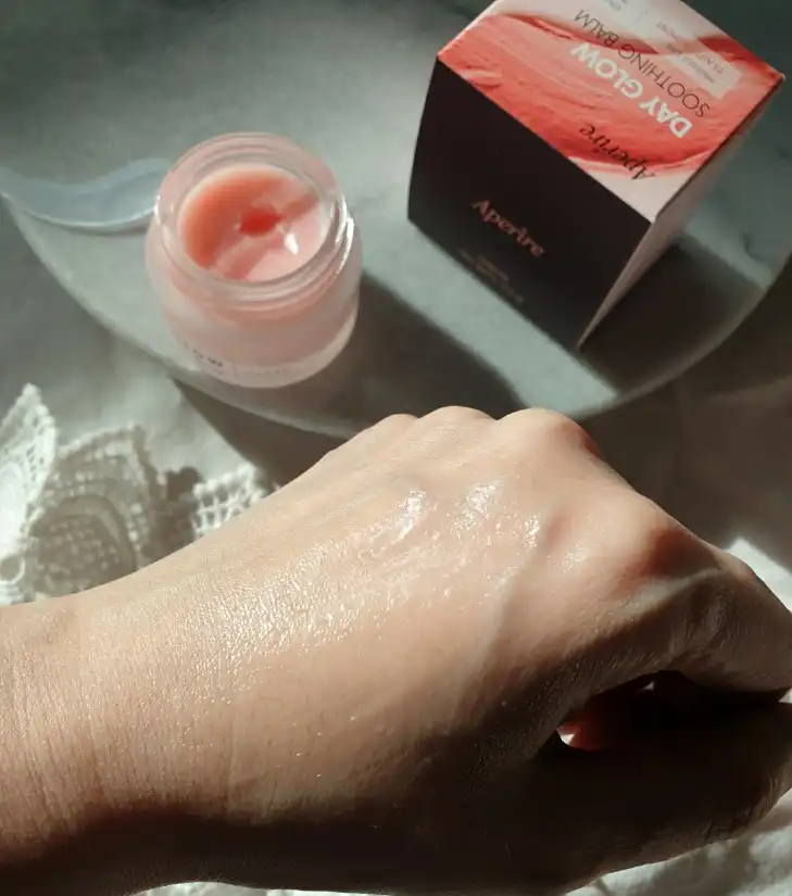 언니의파우치 리뷰 이미지 6 - [데이 글로우 수딩 밤]