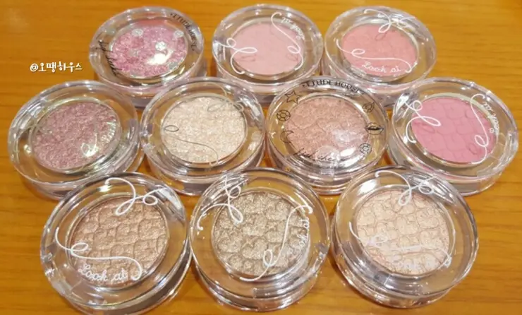 선택된 언니의파우치 리뷰 이미지 - [룩 앳 마이 아이즈 카페 [BR401 까페 라떼]]