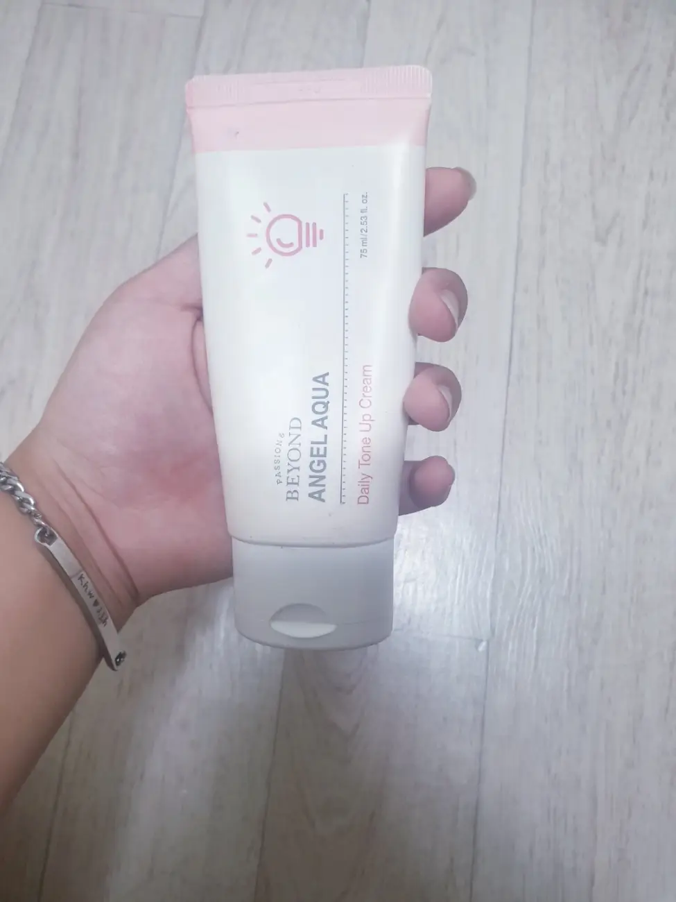선택된 언니의파우치 리뷰 이미지 - [엔젤아쿠아 데일리 톤업 크림]