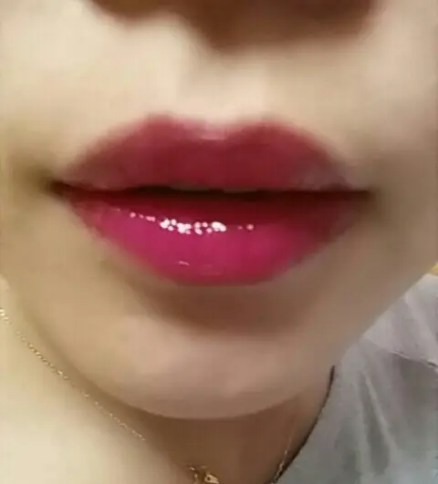 선택된 언니의파우치 리뷰 이미지 - [엘르걸 아이세이틴트 유세이글로스 03 락베리]
