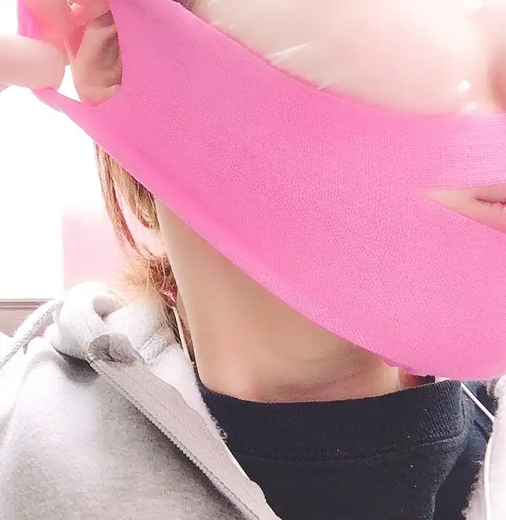 언니의파우치 리뷰 이미지 8 - [큐릿브이톡마스크엑스트라텐션]