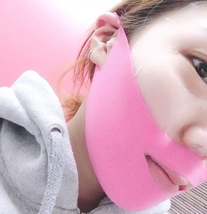 언니의파우치 리뷰 이미지 10 - [큐릿브이톡마스크엑스트라텐션]