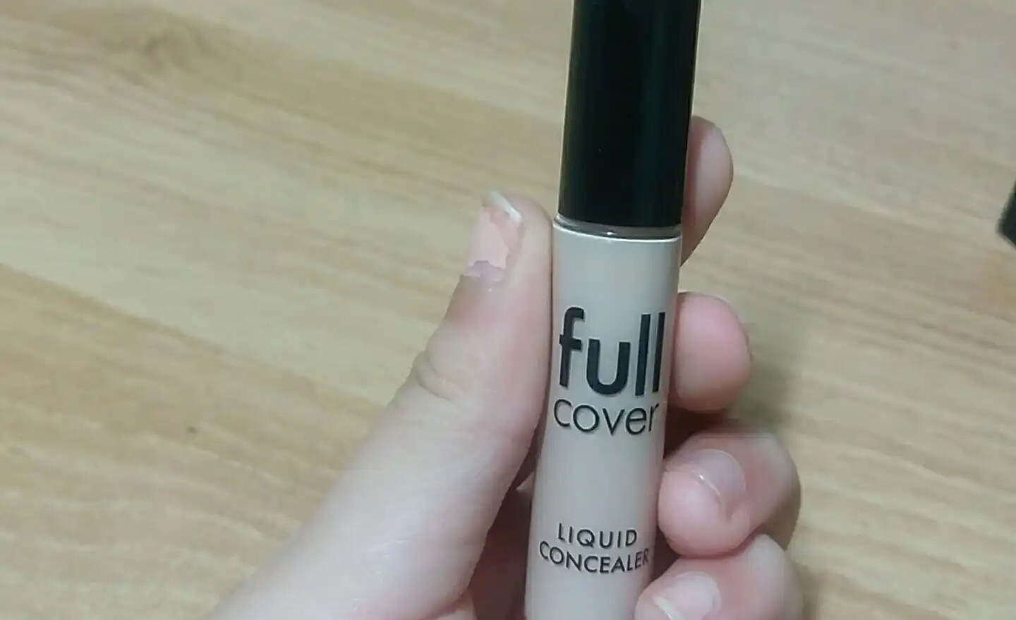 풀커버 리퀴드 컨실러 1호 라이트베이지