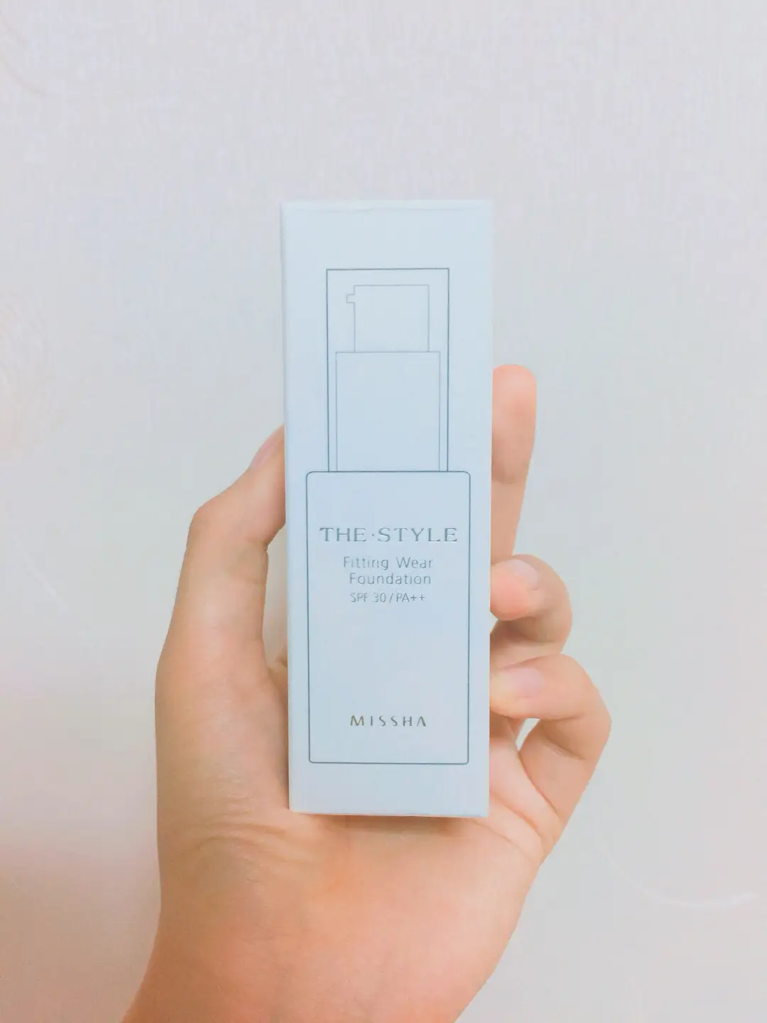 선택된 언니의파우치 리뷰 이미지 - [[더 스타일] 피팅 웨어 파운데이션 SPF30/PA++ [21호 라이트 베이지]]
