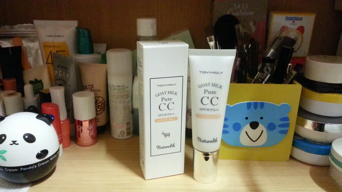 선택된 언니의파우치 리뷰 이미지 - [내추럴스 산양유 맑은 씨씨크림 SPF30 PA++ (베이지밀크)]