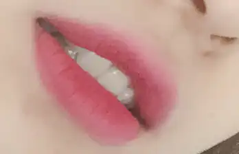언니의파우치 리뷰 이미지 10 - [잉크 더 에어리 벨벳 [010 감성필터]]